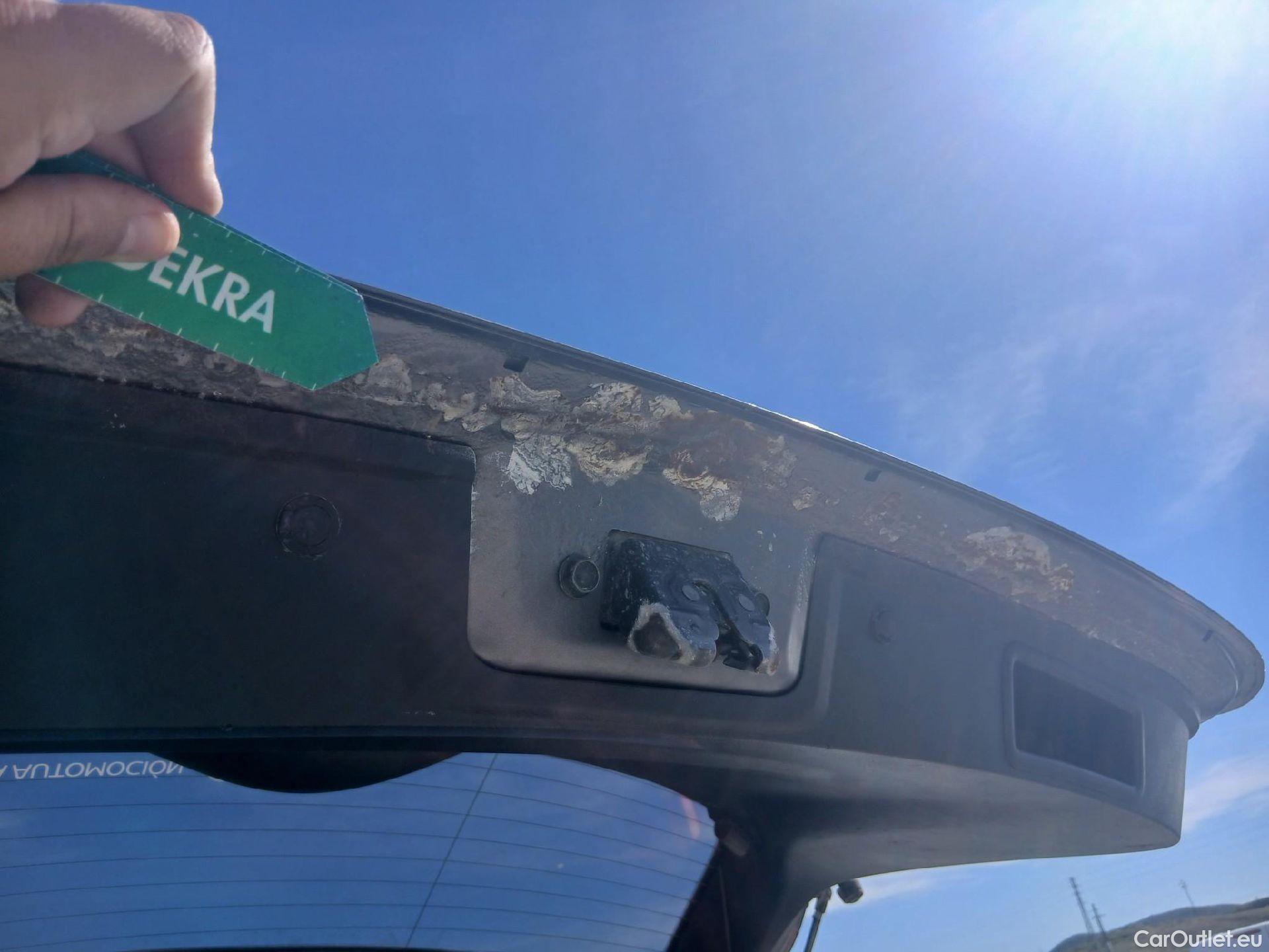  Nissan  Qashqai NISSAN  / 2017 / 5P / todoterreno DIG-T 103 kW (140 CV) E6D ACENTA #1