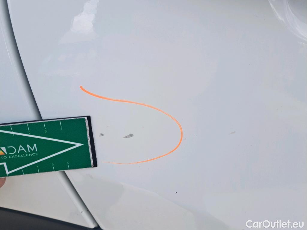  KIA  Niro KIA  / 2019 / 5P / crossover 1.6 GDi HEV 104kW (141CV) Drive #8