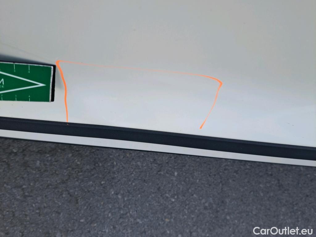  KIA  Niro KIA  / 2019 / 5P / crossover 1.6 GDi HEV 104kW (141CV) Drive #5