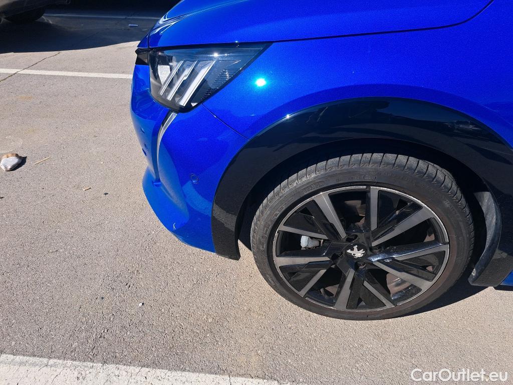  Peugeot  208 PEUGEOT  / 2019 / 5P / berlina con portón PureTech 96kW (130CV) EAT8 GT Pack #25