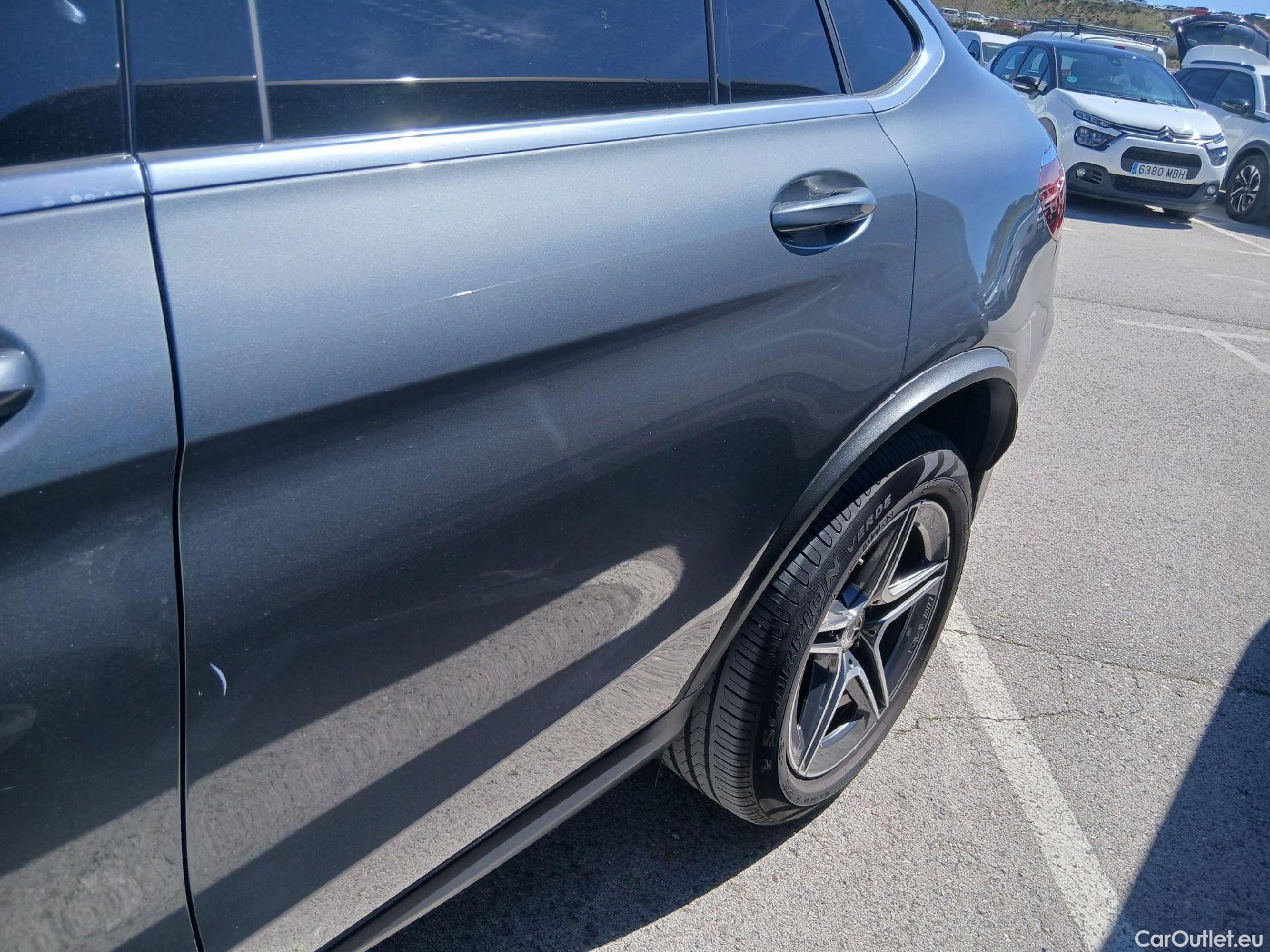  Mercedes  G-Klasee MERCEDES-BENZ GLC Coupé / 2019 / 5P / coupé GLC 300 de 4MATIC (AC) #17