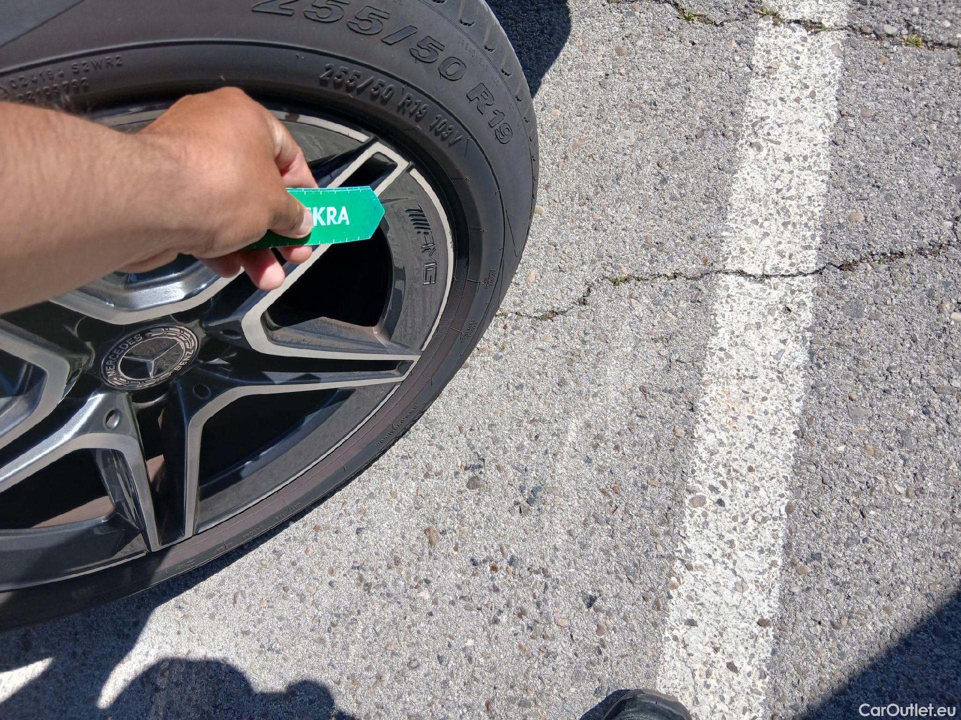  Mercedes  G-Klasee MERCEDES-BENZ GLC Coupé / 2019 / 5P / coupé GLC 300 de 4MATIC (AC) #21