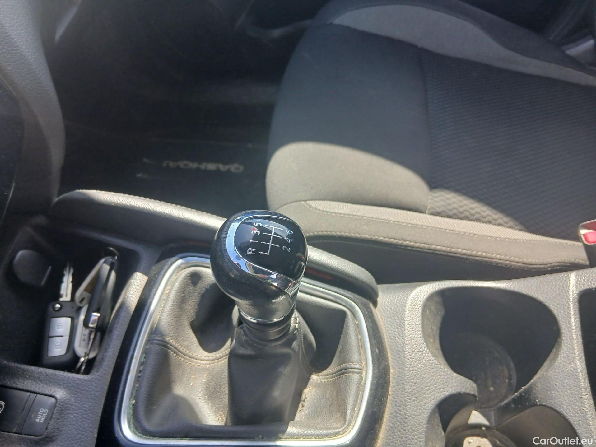  Nissan  Qashqai NISSAN  / 2017 / 5P / todoterreno DIG-T 103 kW (140 CV) E6D ACENTA #20