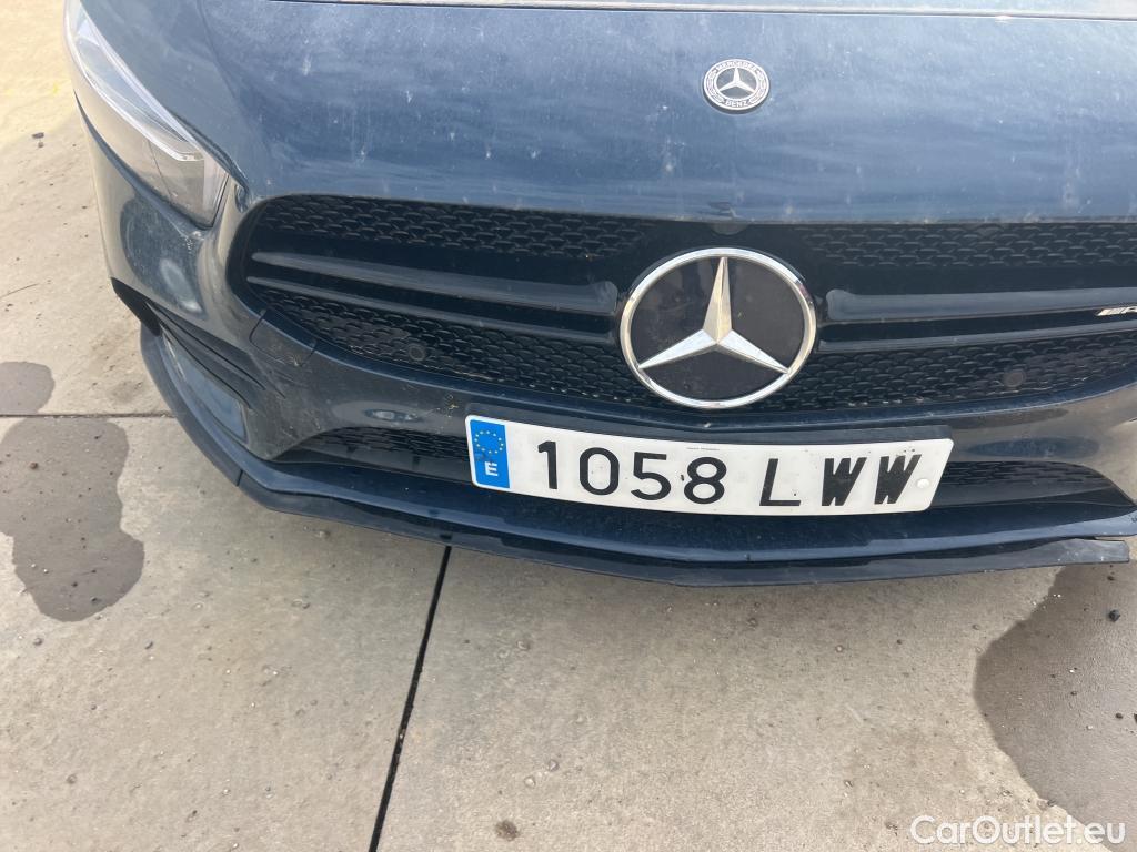  Mercedes  A-Klasse MERCEDES-BENZ Clase A / 2018 / 5P / berlina con portón Mercedes-AMG A 35 4MATIC+ #15