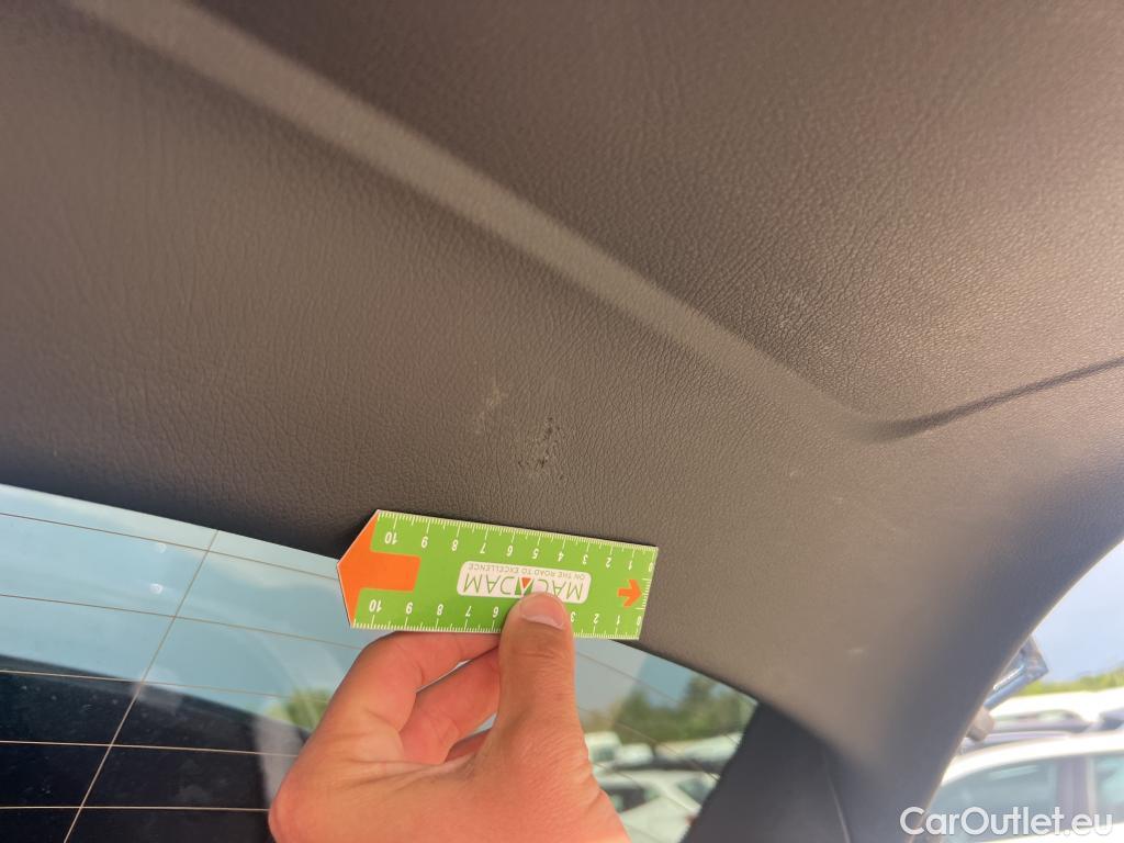  Mercedes  A-Klasse MERCEDES-BENZ Clase A / 2018 / 5P / berlina con portón Mercedes-AMG A 35 4MATIC+ #24