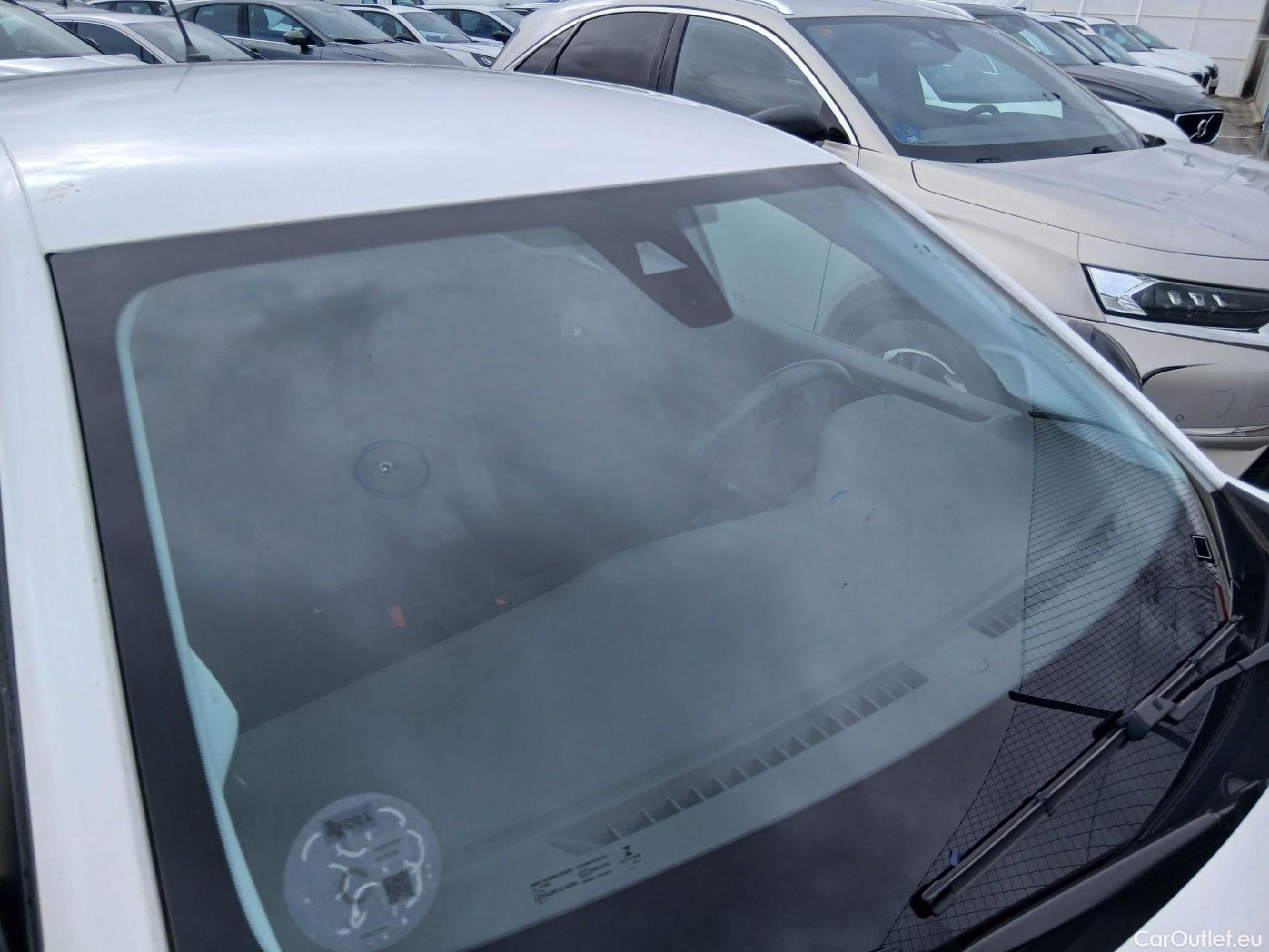  Opel  Corsa OPEL  1.2T XHL 74kW (100CV) Elegance (CX2) #2