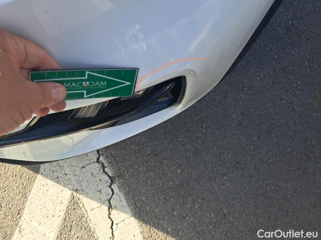  KIA  Niro KIA  / 2019 / 5P / crossover 1.6 GDi HEV 104kW (141CV) Drive #19