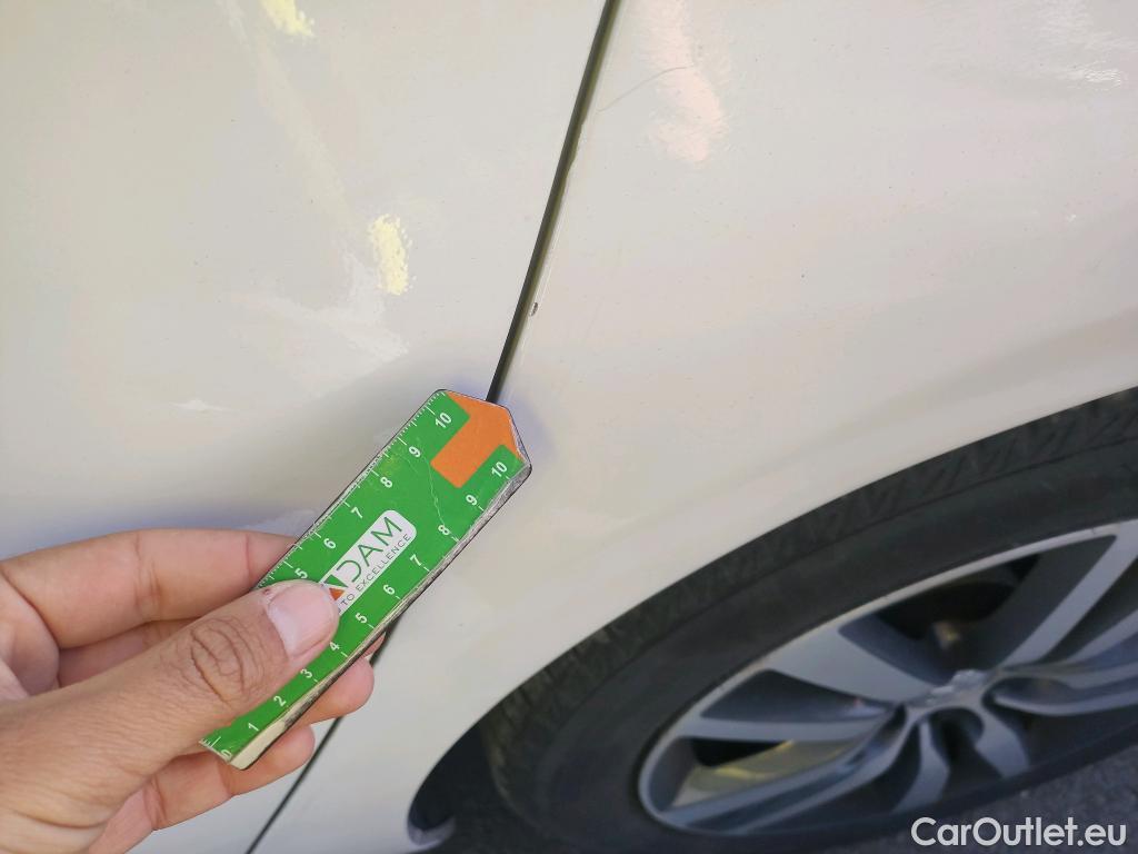  Peugeot  308 PEUGEOT  / 2017 / 5P / berlina con portón 5p Style BlueHDi 130 S&S #10