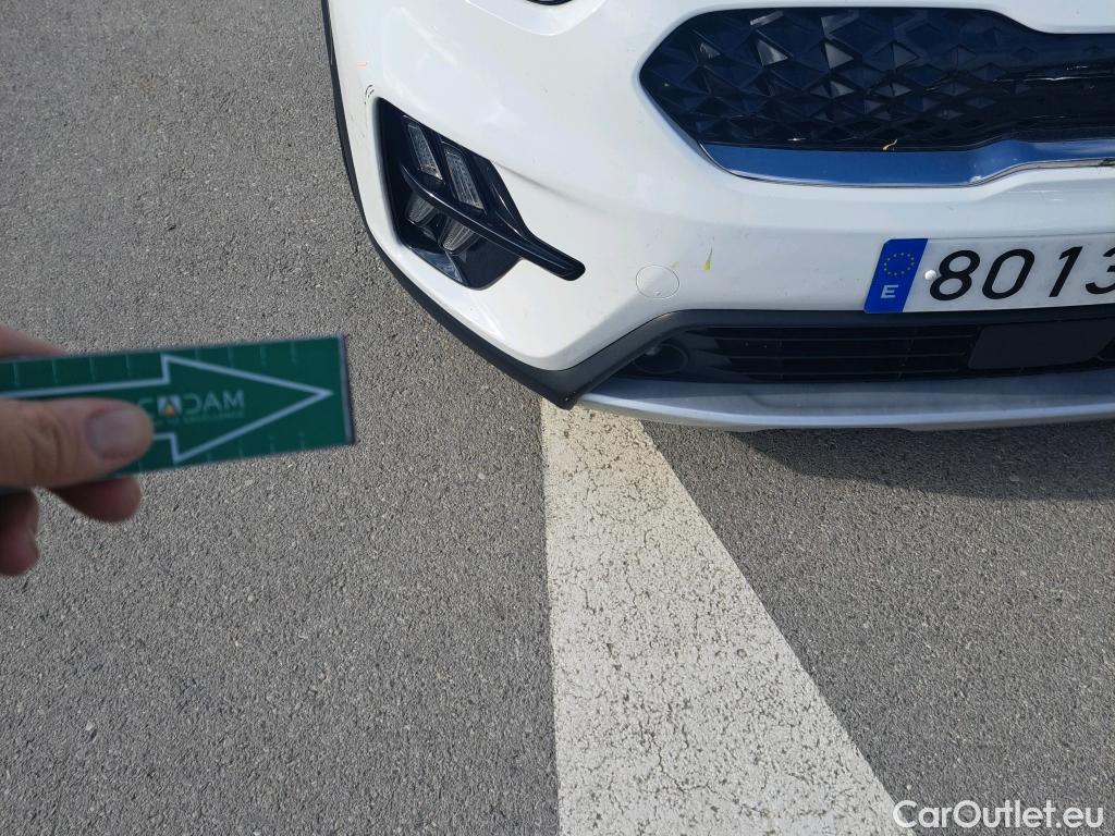  KIA  Niro KIA  / 2019 / 5P / crossover 1.6 GDi HEV 104kW (141CV) Drive #14