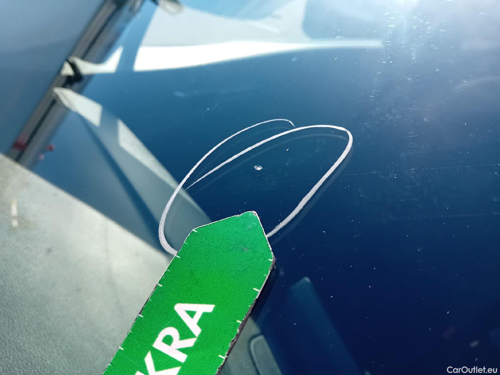  KIA  Sportage  Drive Hybrid 1.6 T-GDi AT6 E6d #18