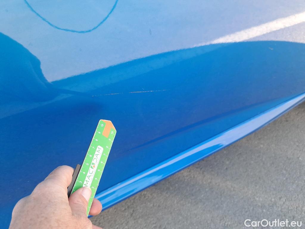  Peugeot  208 PEUGEOT  / 2019 / 5P / berlina con portón PureTech 96kW (130CV) EAT8 GT Pack #20