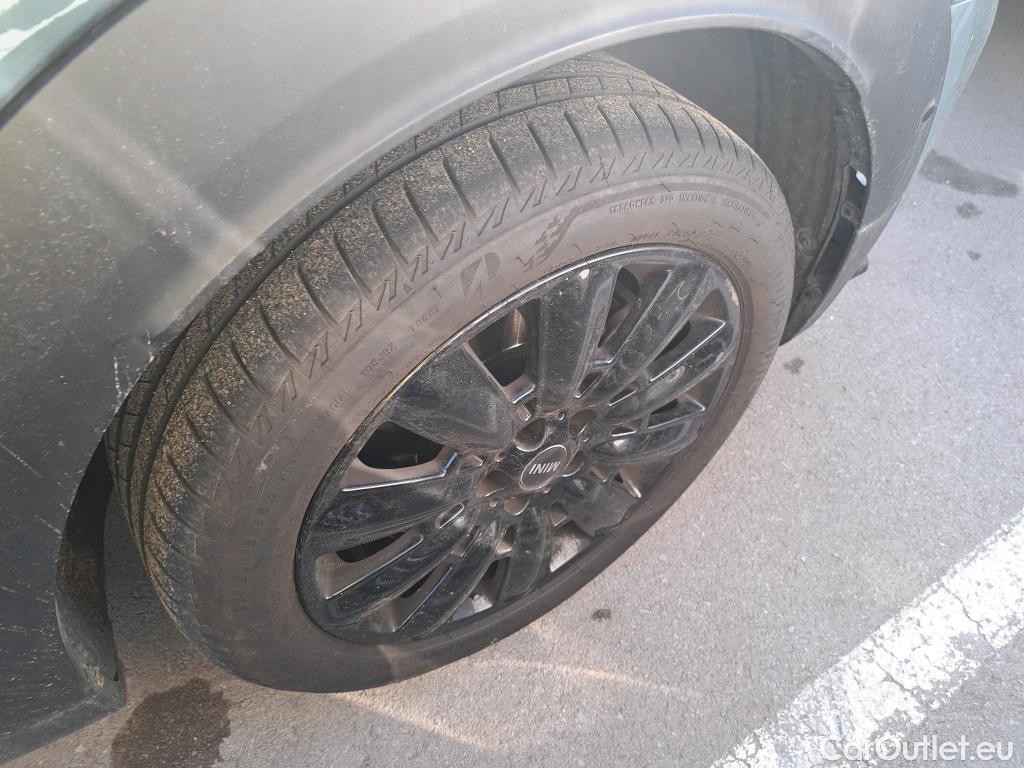  Mini  Countryman MINI  / 2020 / 5P / berlina con portón Cooper S ALL4 #15