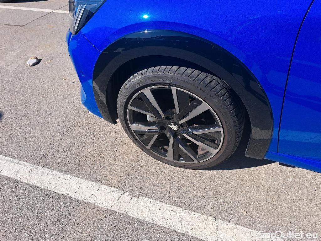  Peugeot  208 PEUGEOT  / 2019 / 5P / berlina con portón PureTech 96kW (130CV) EAT8 GT Pack #1