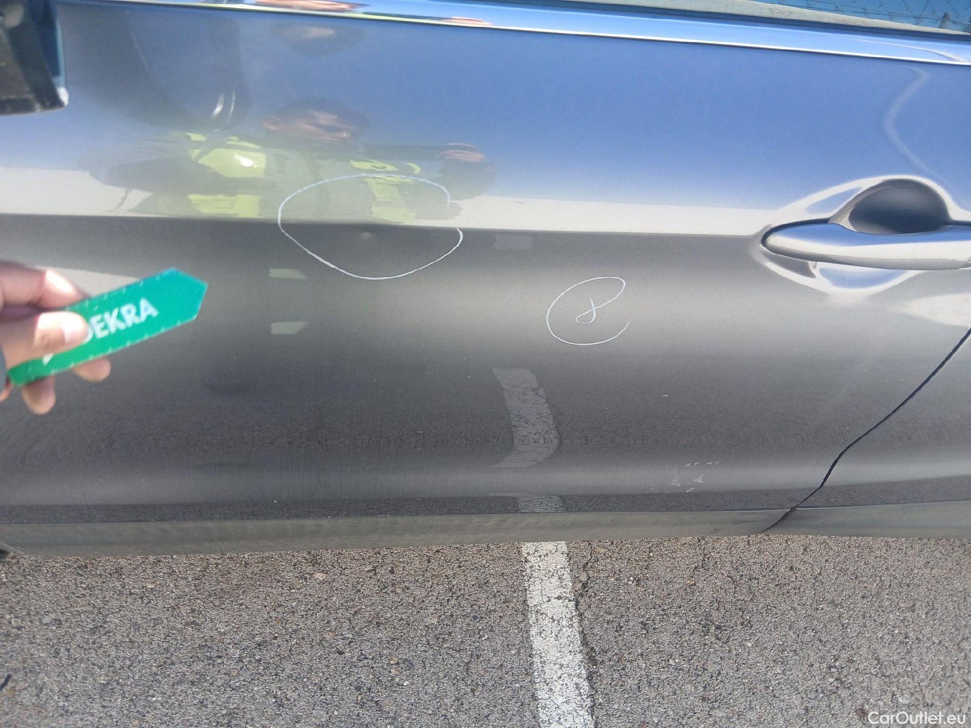  Nissan  Qashqai NISSAN  / 2017 / 5P / todoterreno DIG-T 103 kW (140 CV) E6D ACENTA #33