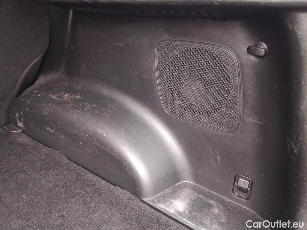  Hyundai  Tucson HYUNDAI  / 2020 / 5P / todoterreno 1.6 TGDI 169kW HEV Tecno Auto 2C #24