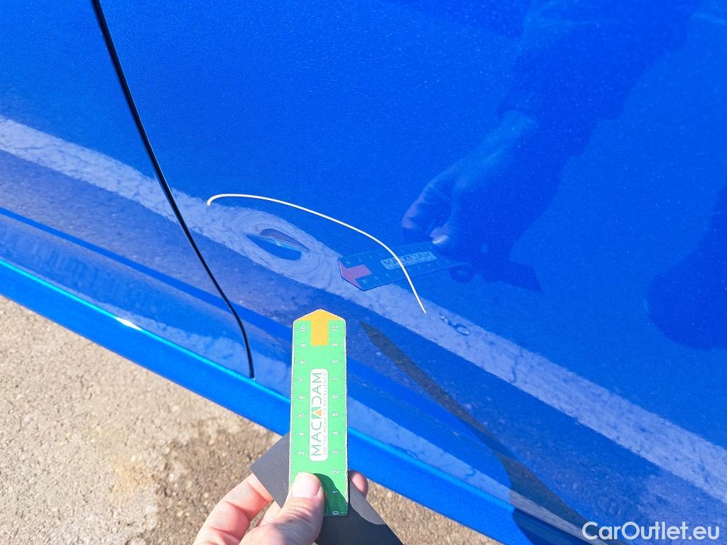  Peugeot  208 PEUGEOT  / 2019 / 5P / berlina con portón PureTech 96kW (130CV) EAT8 GT Pack #14