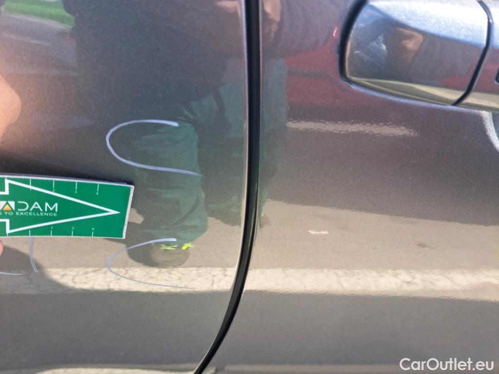  Nissan  Juke NISSAN  / 2019 / 5P / crossover DIG-T 84 kW (114 CV) DCT 7 V N-Connecta (AC2) #18