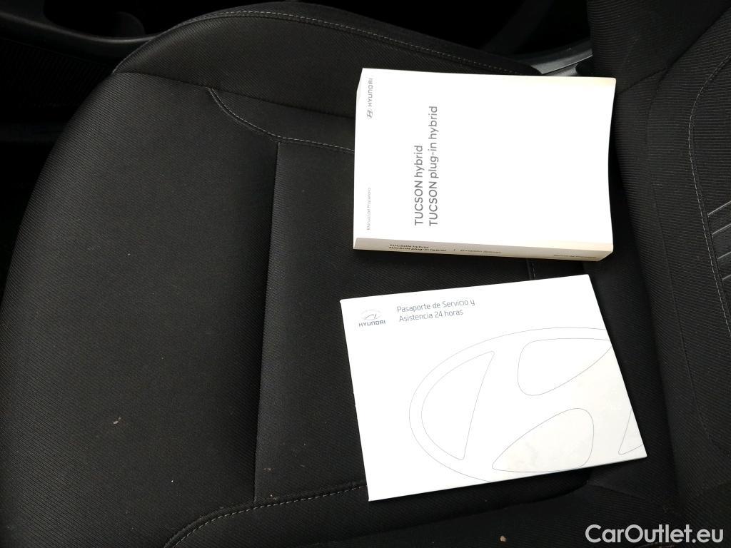  Hyundai  Tucson HYUNDAI  / 2020 / 5P / todoterreno 1.6 TGDI 169kW HEV Tecno Auto 2C #17