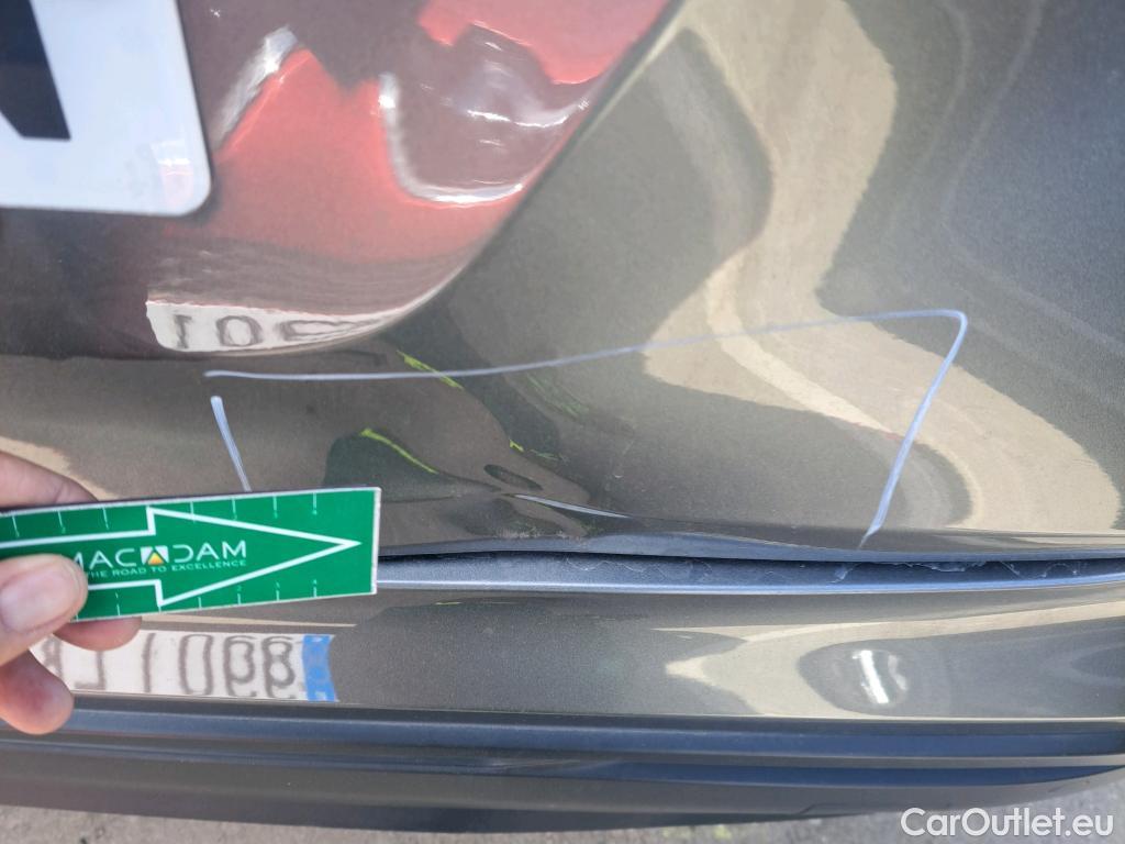  Nissan  Juke NISSAN  / 2019 / 5P / crossover DIG-T 84 kW (114 CV) DCT 7 V N-Connecta (AC2) #4