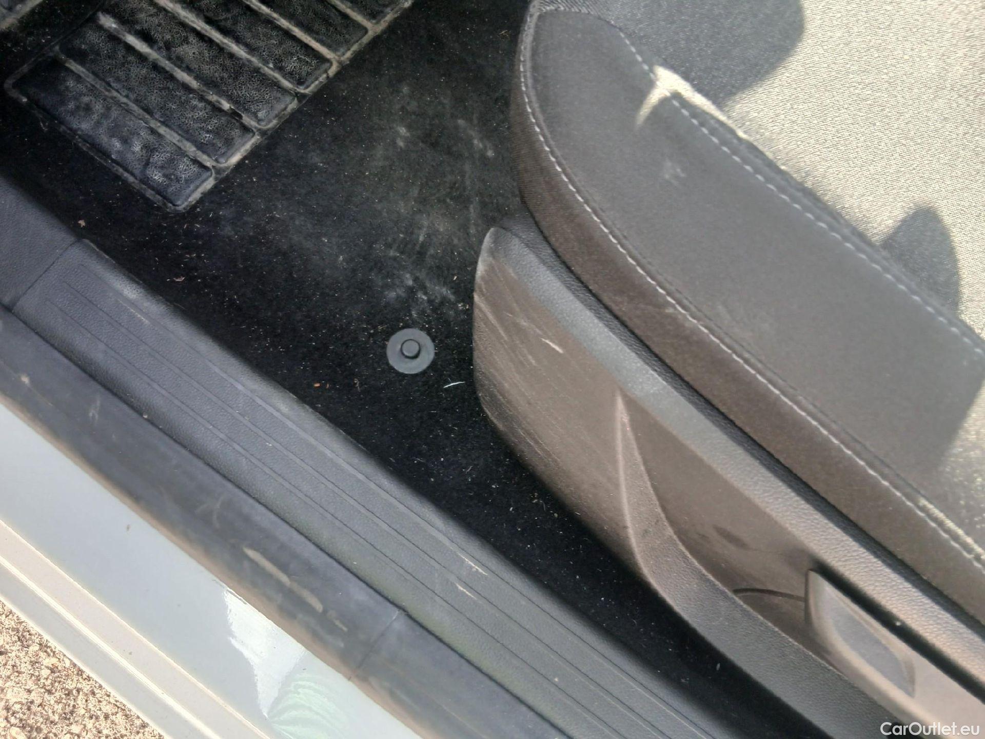  Renault  Clio  V Equilibre 1.5 dCi 100CV MT6 E6d #6