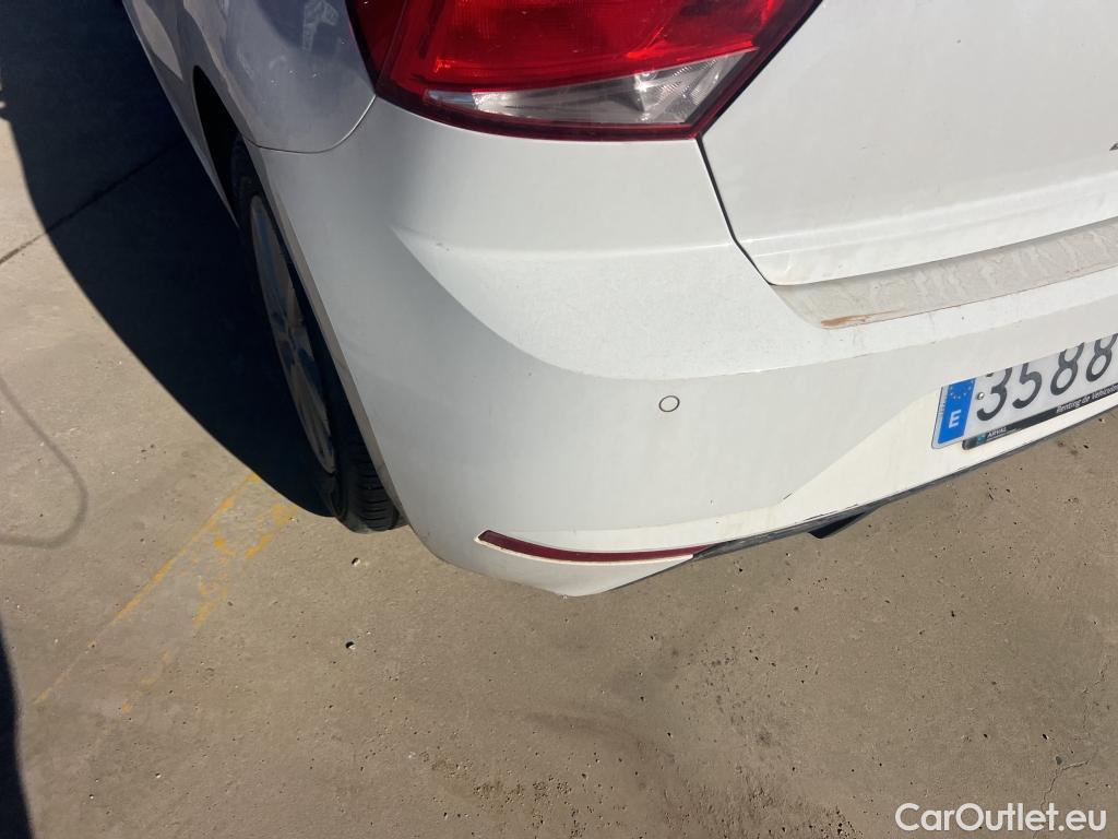  Seat  Ibiza SEAT  / 2017 / 5P / berlina con portón 1.0 MPI 59kW (80CV) Reference Plus(SP) #19