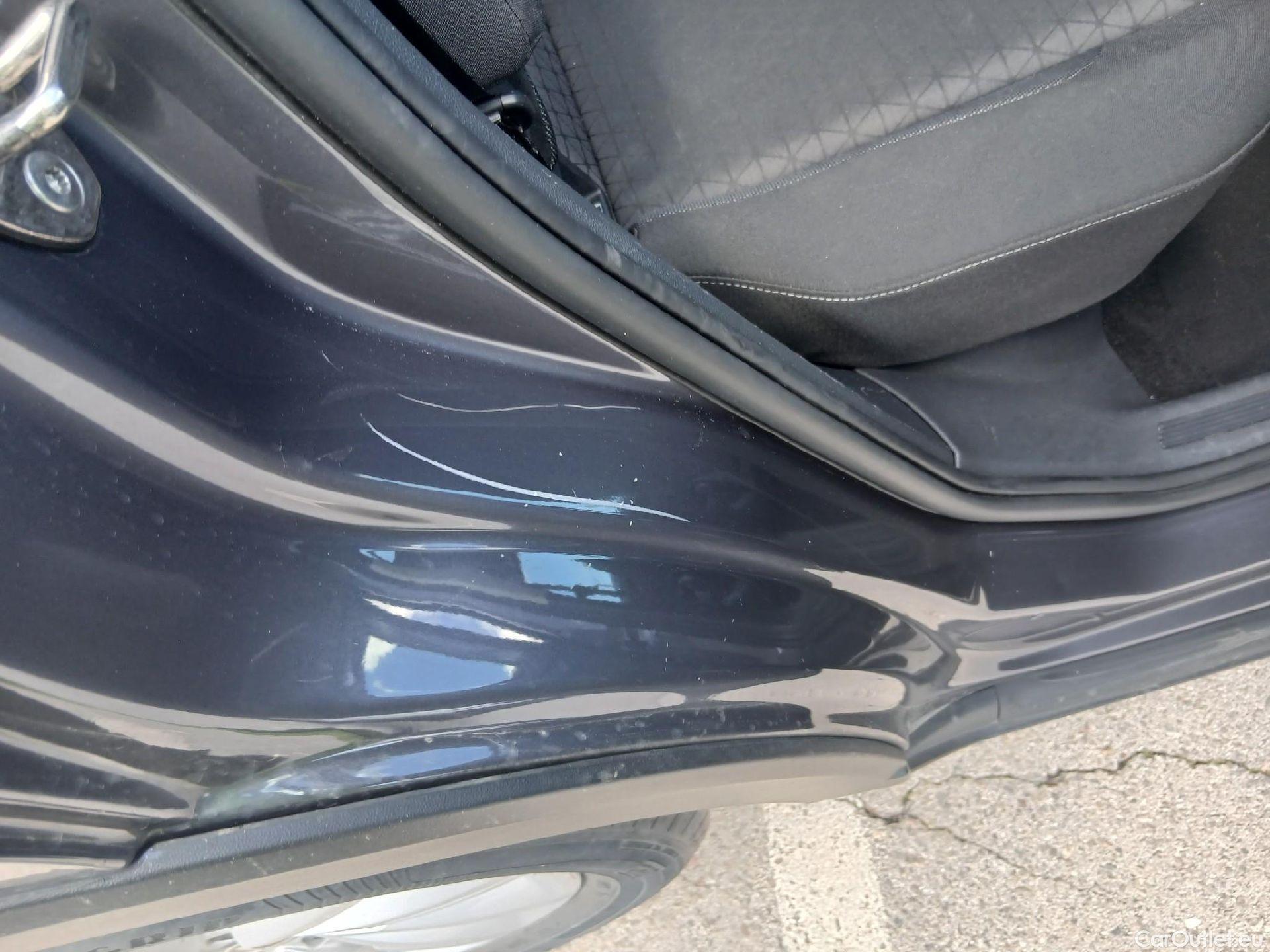  Volkswagen  T-CROSS VOLKSWAGEN  / 2018 / 5P / todoterreno Advance 1.0 TSI 70kW (95CV) (AC2) #32