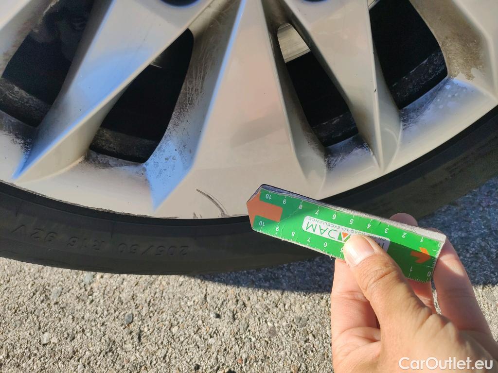  Skoda  Octavia SKODA  / 2020 / 5P / berlina con portón 2.0 TDI 85kW (115 CV) Manual Ambition #6