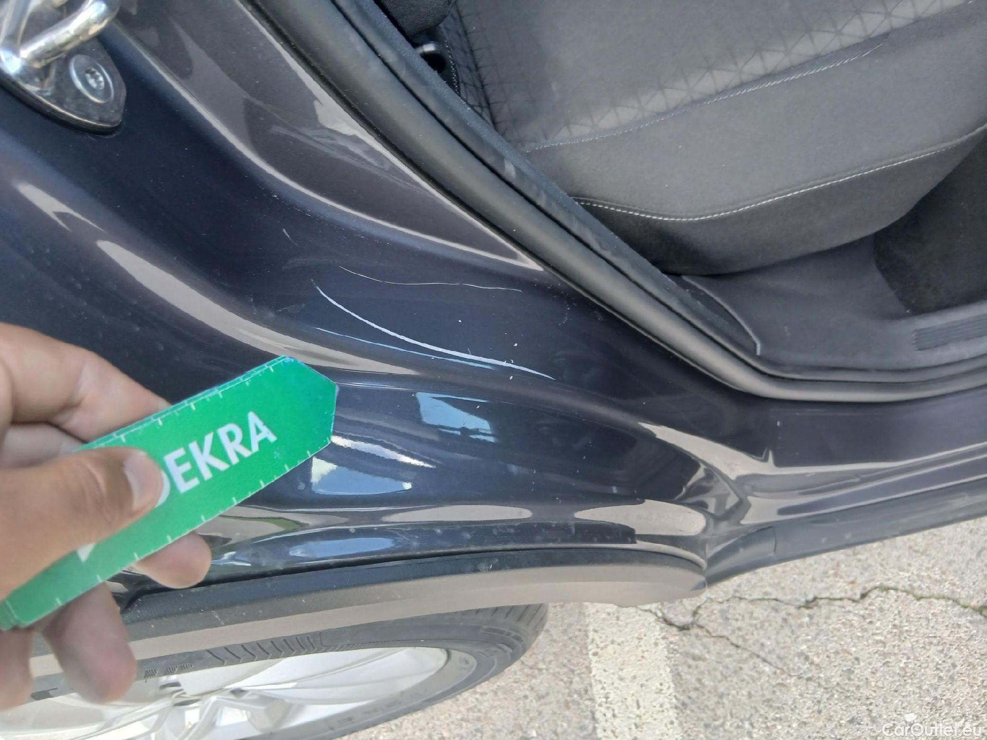  Volkswagen  T-CROSS VOLKSWAGEN  / 2018 / 5P / todoterreno Advance 1.0 TSI 70kW (95CV) (AC2) #31