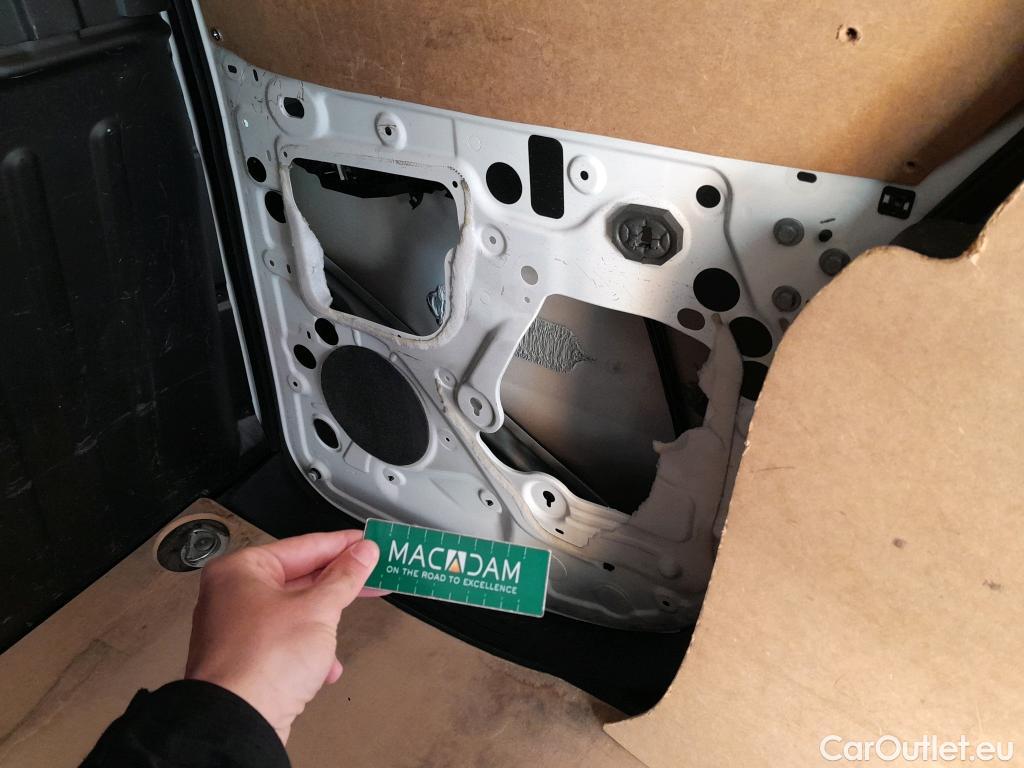  Citroen  Berlingo CITROEN  / 2018 / 3P / furgón derivado de turismo Talla M BlueHDi 100 CONTROL  #3