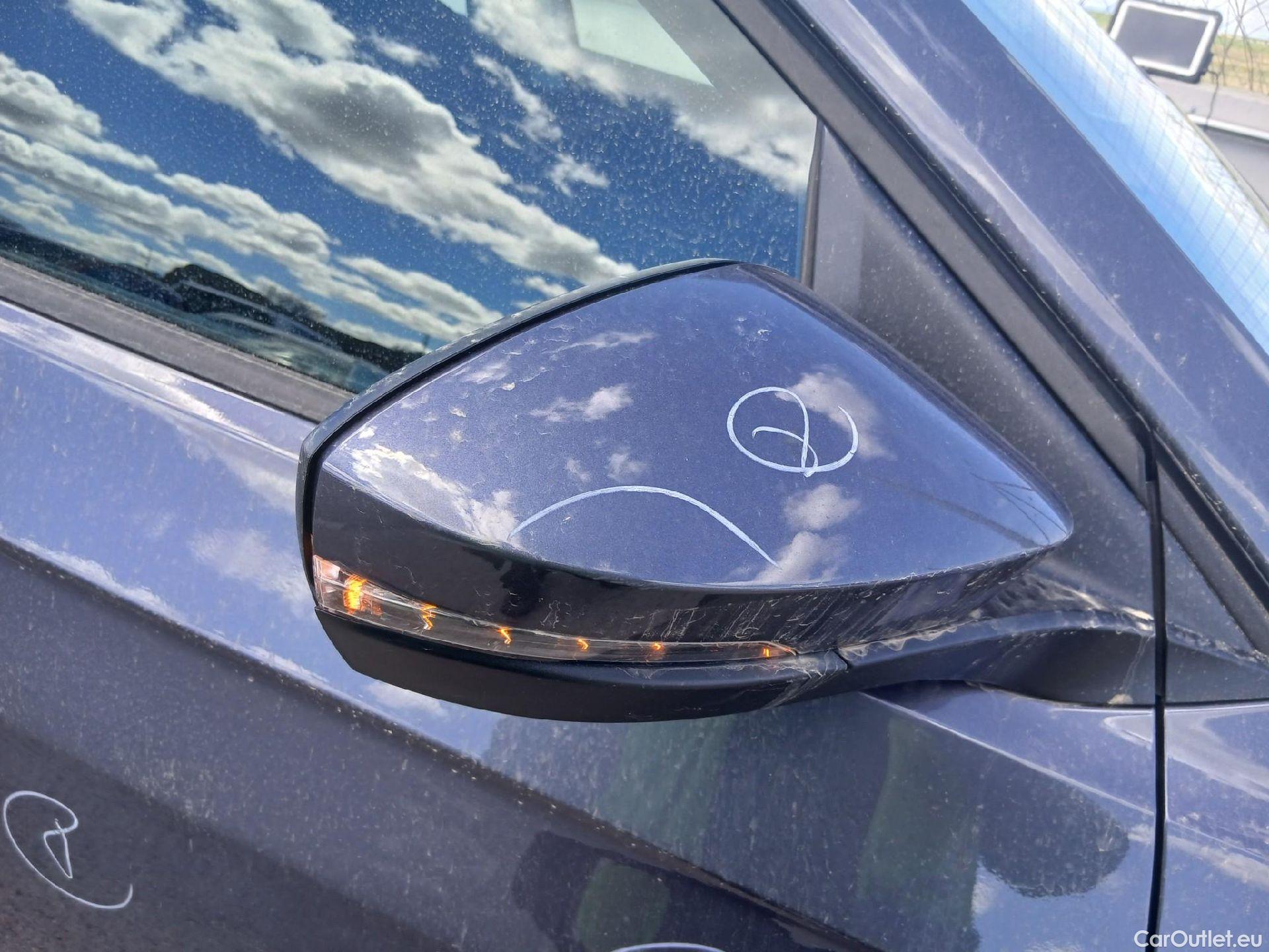  Volkswagen  T-CROSS VOLKSWAGEN  / 2018 / 5P / todoterreno Advance 1.0 TSI 70kW (95CV) (AC2) #37