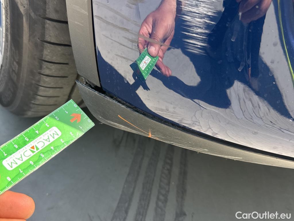  Tesla  Model Y TESLA  / 2020 / 5P / todoterreno Gran Autonomía 4WD #4