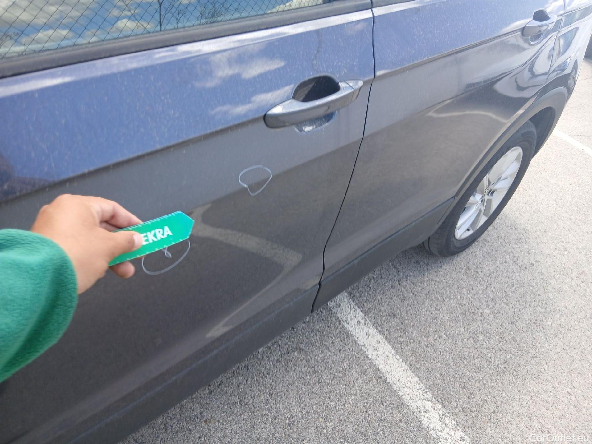  Volkswagen  T-CROSS VOLKSWAGEN  / 2018 / 5P / todoterreno Advance 1.0 TSI 70kW (95CV) (AC2) #21