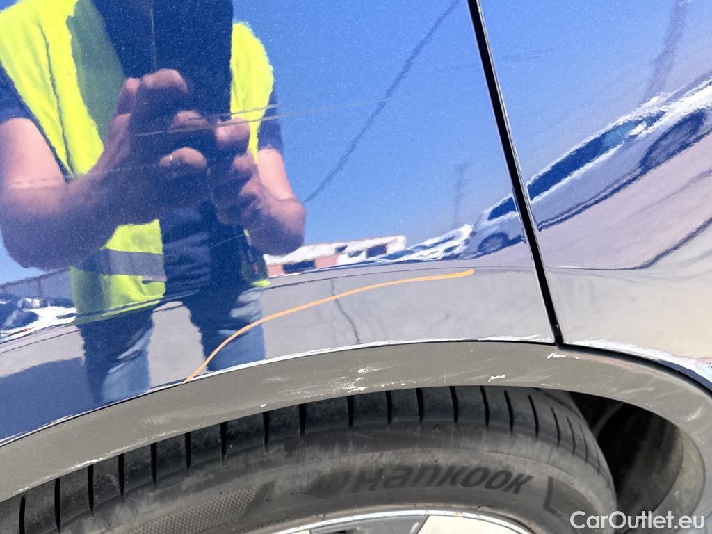  Tesla  Model Y TESLA  / 2020 / 5P / todoterreno Gran Autonomía 4WD #10