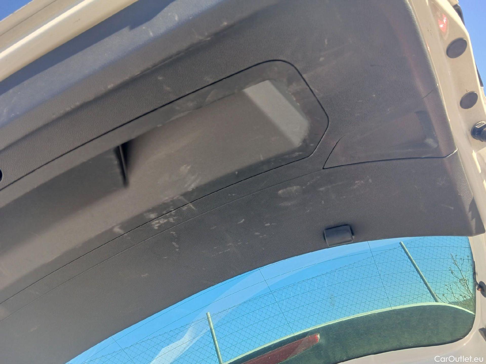  Seat  Arona SEAT  / 2017 / 5P / todoterreno 1.0 TSI 70kW (95CV) Style Edition Eco (CX) #2