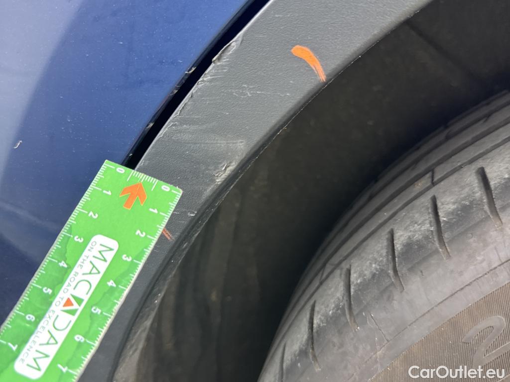  Tesla  Model Y TESLA  / 2020 / 5P / todoterreno Gran Autonomía 4WD #31