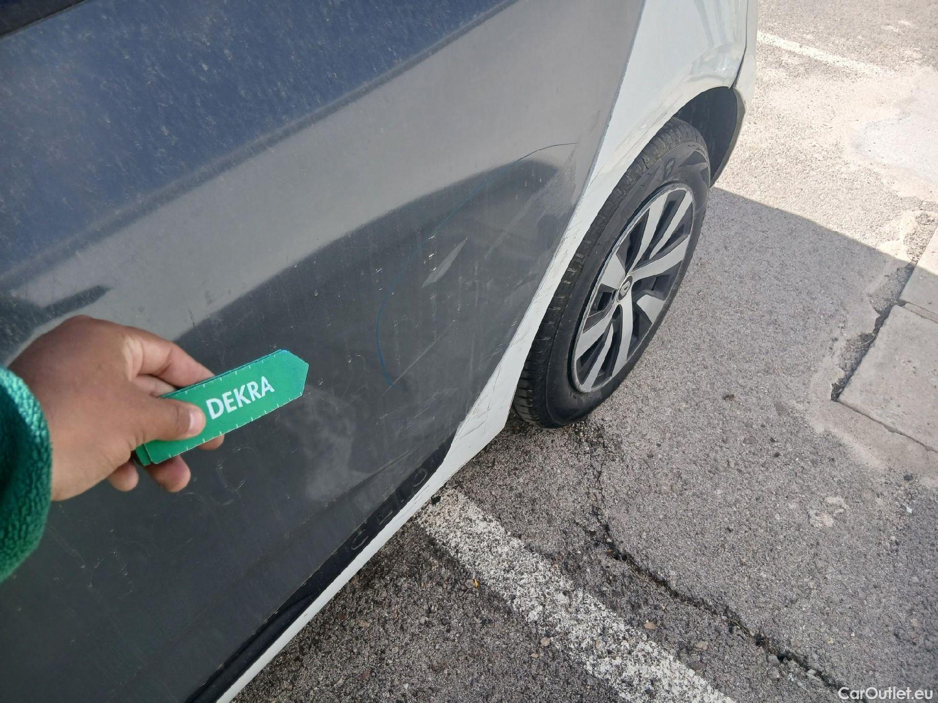  Renault  Clio  V Equilibre 1.5 dCi 100CV MT6 E6d #18