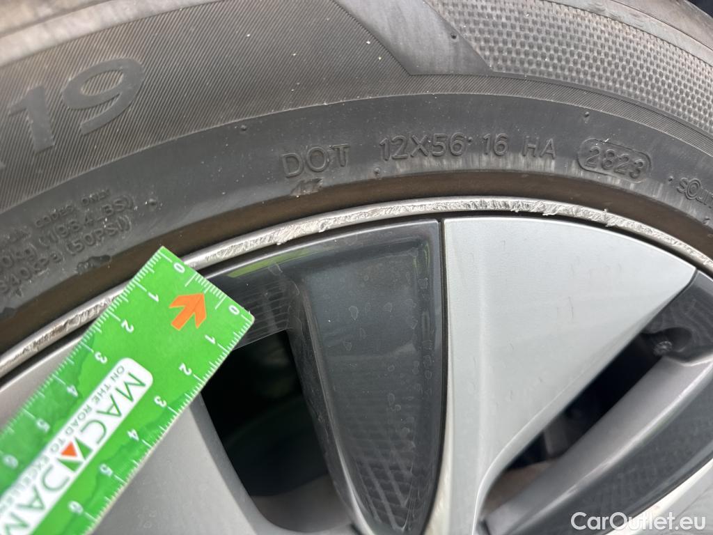  Tesla  Model Y TESLA  / 2020 / 5P / todoterreno Gran Autonomía 4WD #18