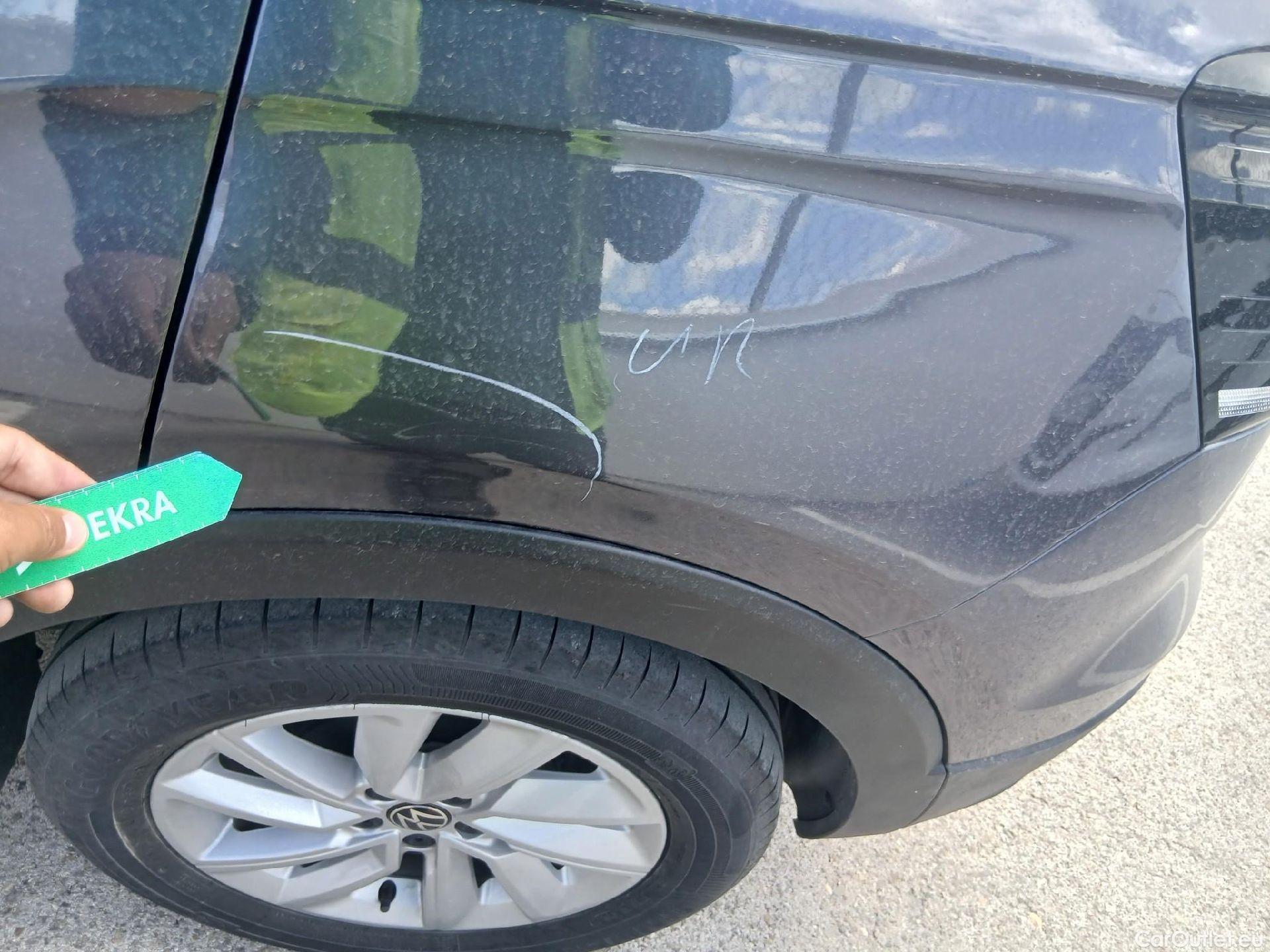  Volkswagen  T-CROSS VOLKSWAGEN  / 2018 / 5P / todoterreno Advance 1.0 TSI 70kW (95CV) (AC2) #26