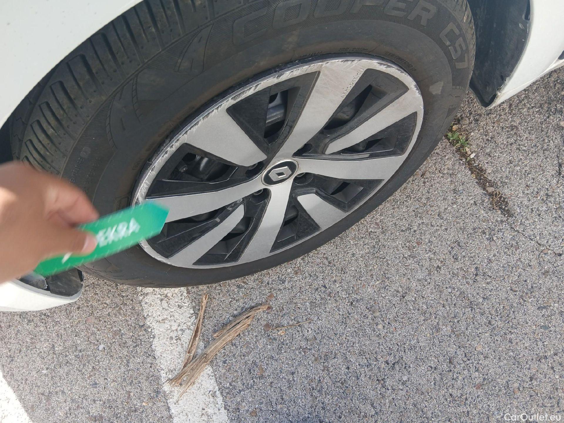  Renault  Clio  V Equilibre 1.5 dCi 100CV MT6 E6d #11