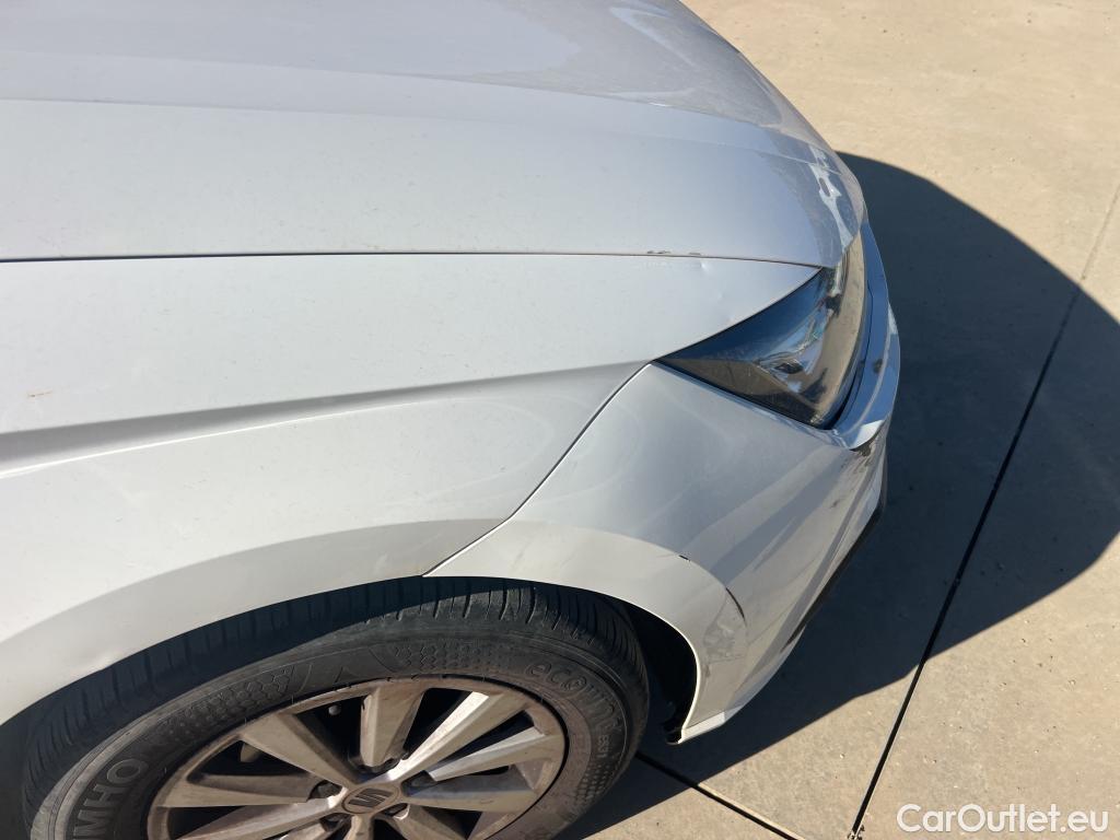  Seat  Ibiza SEAT  / 2017 / 5P / berlina con portón 1.0 MPI 59kW (80CV) Reference Plus(SP) #11