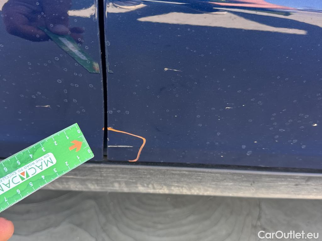  Tesla  Model Y TESLA  / 2020 / 5P / todoterreno Gran Autonomía 4WD #12