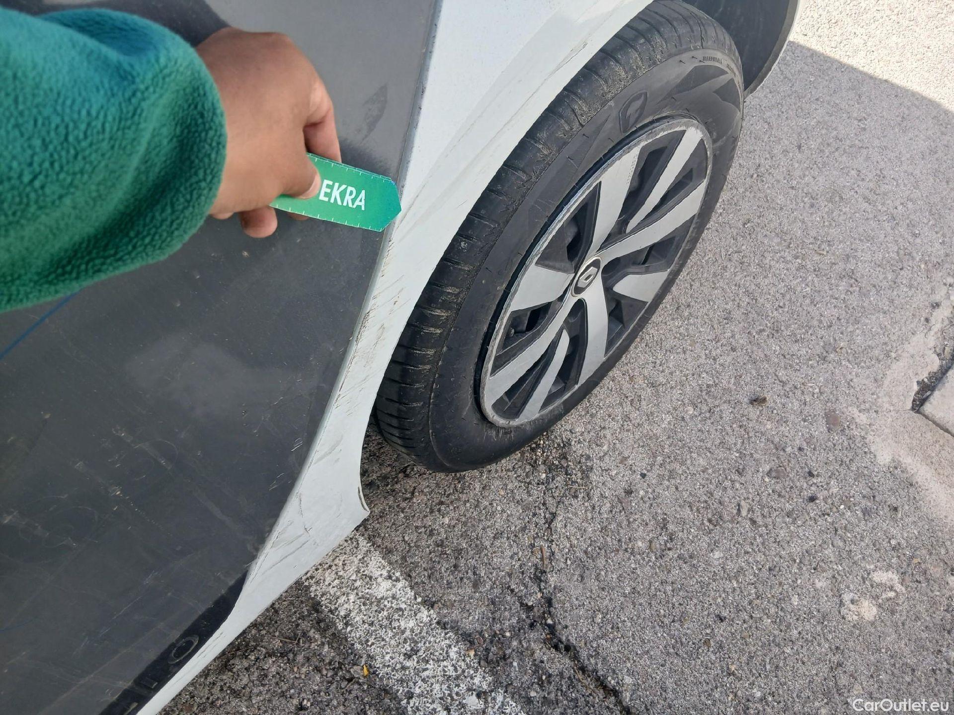  Renault  Clio  V Equilibre 1.5 dCi 100CV MT6 E6d #19