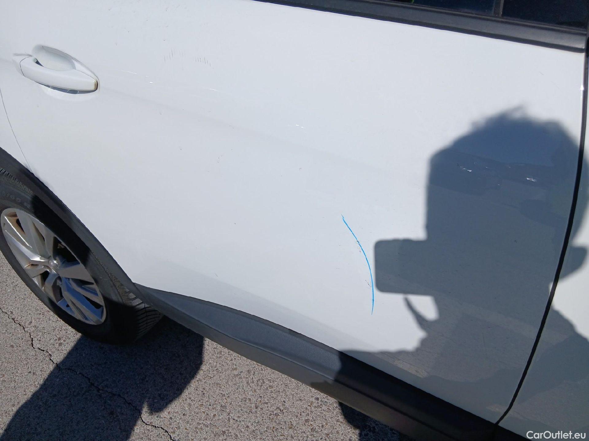  Peugeot  5008 PEUGEOT  / 2017 / 5P / todoterreno Active 1.5L BlueHDi 96kW (130CV) S&S #35