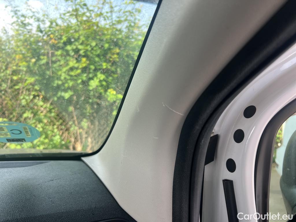  Citroen  Berlingo  Combi Live Pack Business M 1.5 BlueHDi 100CV MT6 E6d #32