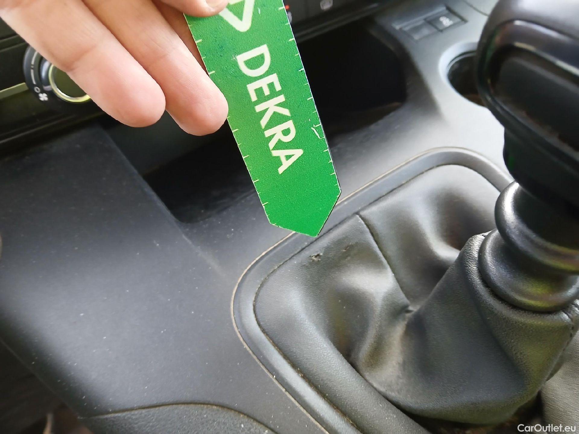  Peugeot  RIFTER PEUGEOT  / 2018 / 4P / combi Active Standard BlueHDi 73kW (IND) #2