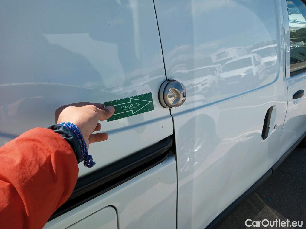  Dacia  Dokker DACIA  / 2013 / 4P / furgón derivado de turismo Essential 1.6 75kW (100CV) GLP #39