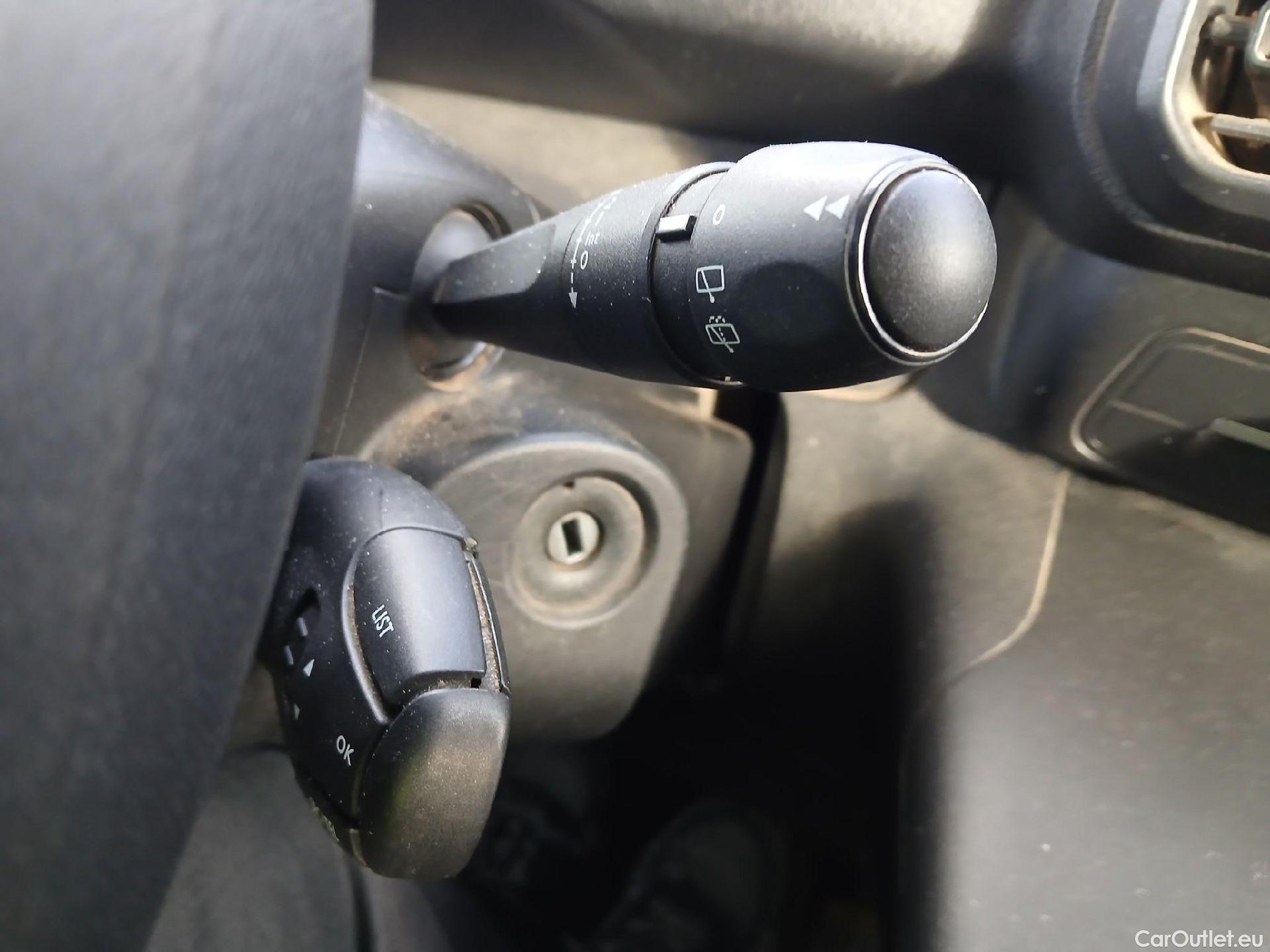  Peugeot  RIFTER PEUGEOT  / 2018 / 4P / combi Active Standard BlueHDi 73kW (IND) #1