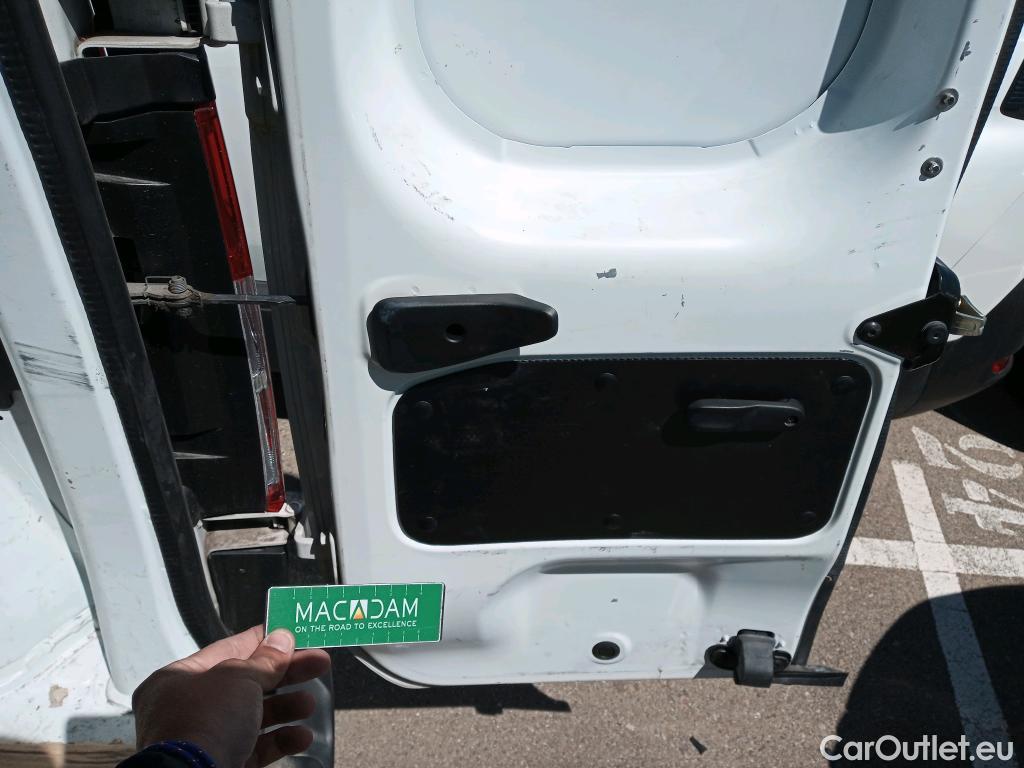  Dacia  Dokker DACIA  / 2013 / 4P / furgón derivado de turismo Essential 1.6 75kW (100CV) GLP #7