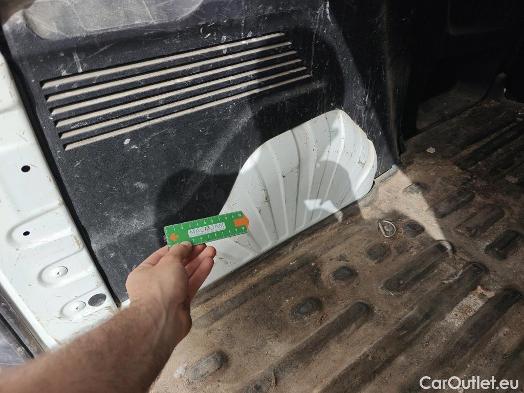  Peugeot  Partner PEUGEOT  / 2018 / 3P / furgón derivado de turismo Pro Standard 600kg BlueHDi 73kW (AC) #22