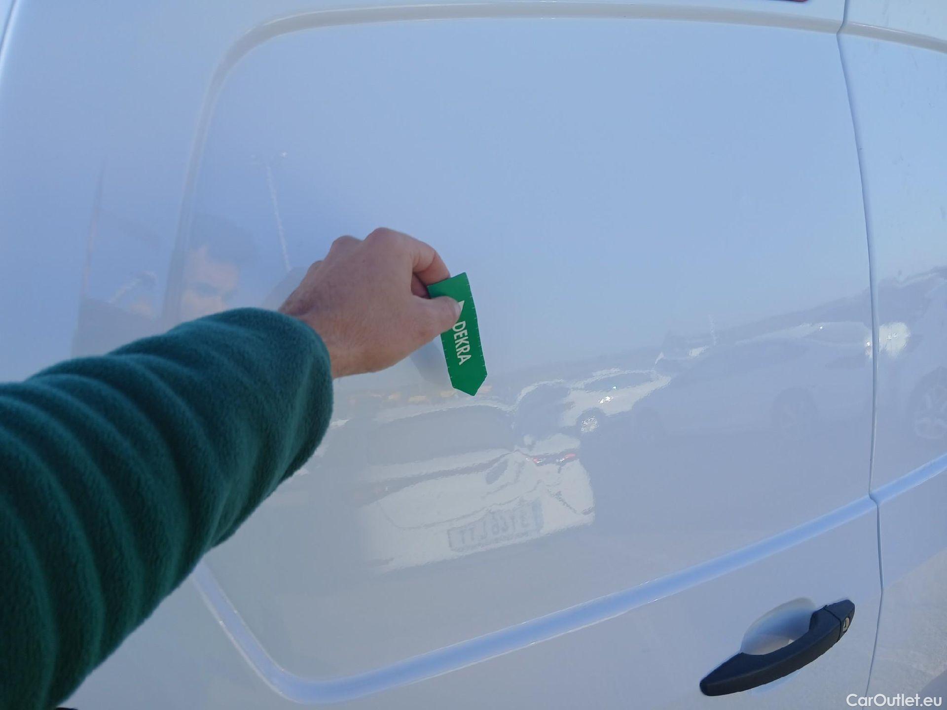  Opel  Combo OPEL  / 2018 / 3P / furgón derivado de turismo 1.5 TD 75kW (100CV) Express L H1 650kg #11